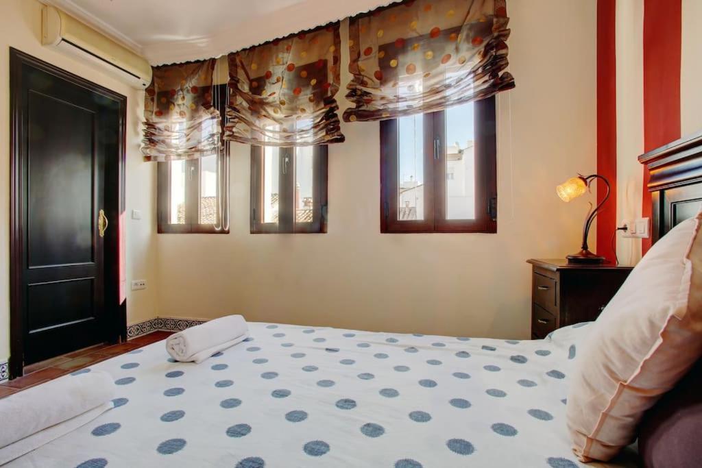 Apartamento Duplex Centro Con Garaje Gratuito Ронда Екстериор снимка